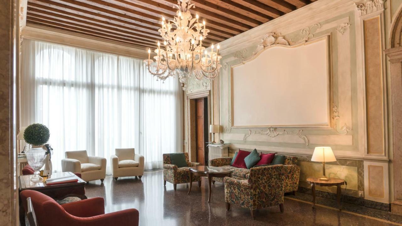 Luxury Balcony Apartment Venice Exterior photo